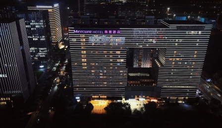 樓體泛光照明設計如何兼顧多重照明需求？